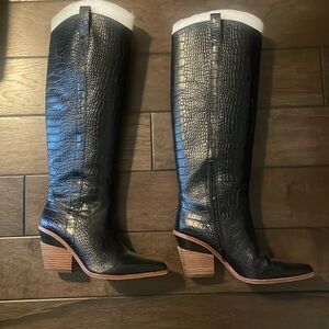 Knee High Faux Snake Black Boots  8.5